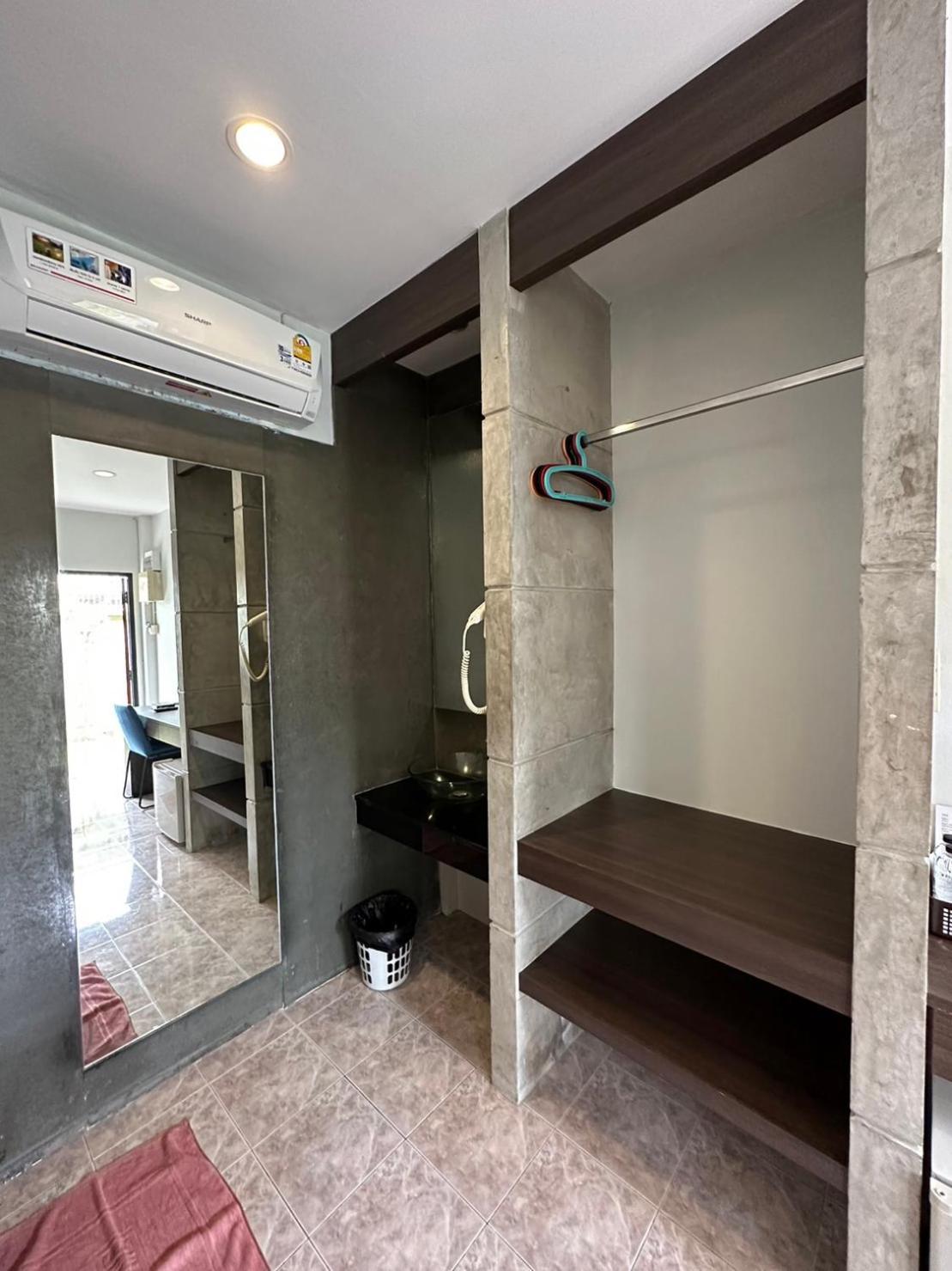 Baan Ma Feung Guesthouse Kanchanaburi Exteriér fotografie