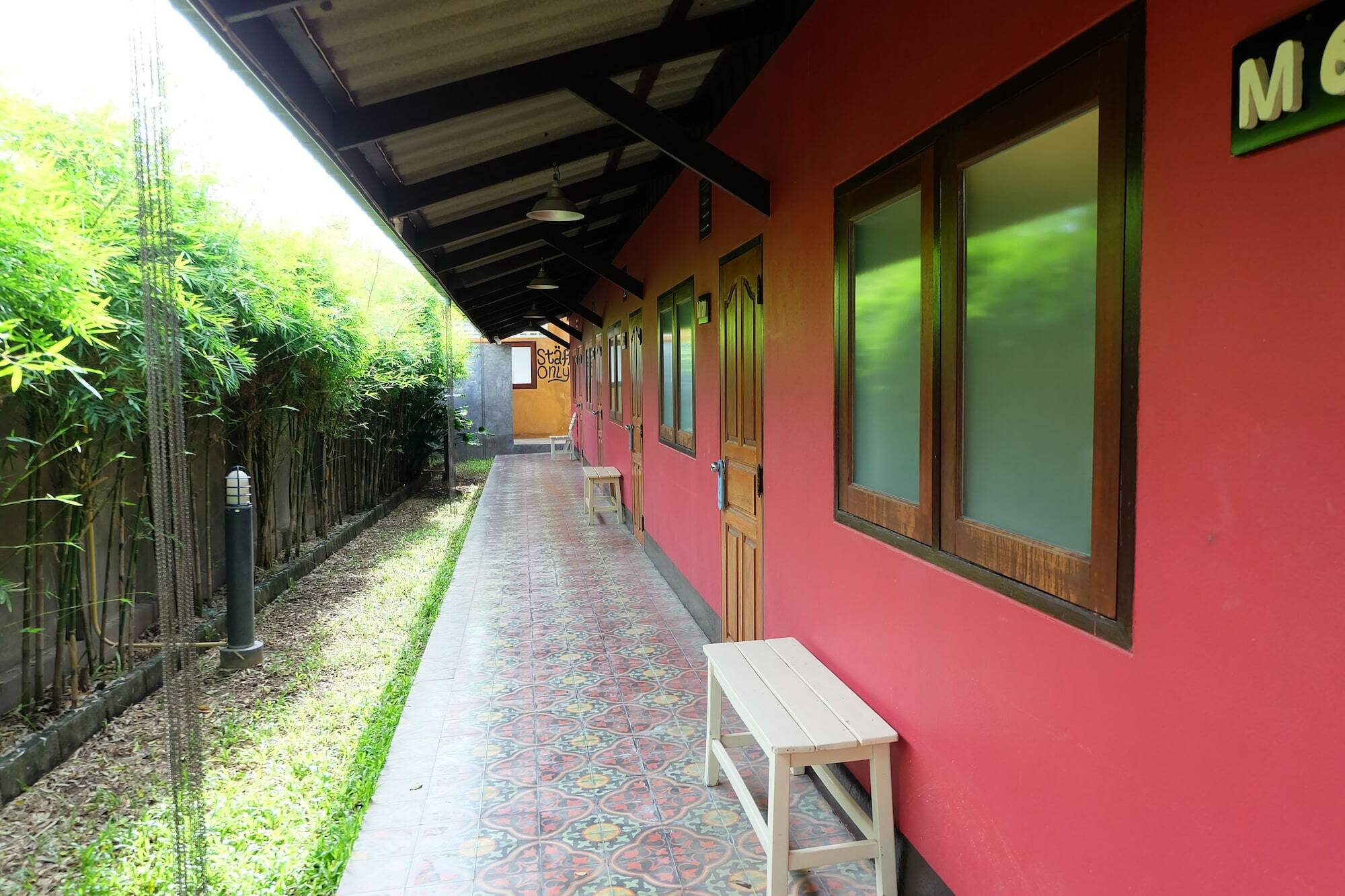 Baan Ma Feung Guesthouse Kanchanaburi Exteriér fotografie